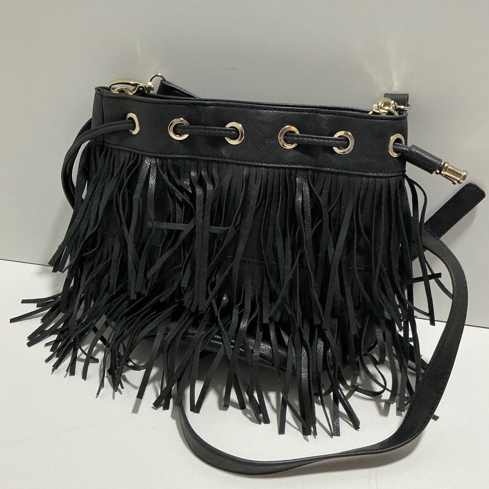 JustFab Black Fringe Crossbody Bag Faux Leather Drawstring Bucket Purse Gold